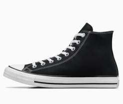 Fashion & Lifestyle|Athletic & Sneakers><noscript><img width=