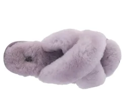 Slippers|Slippers><noscript><img width=