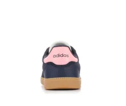 Fashion & Lifestyle|Athletics & Sneakers><noscript><img width=