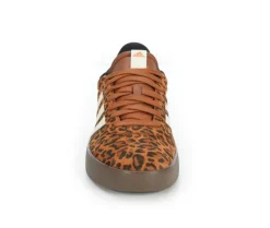 Fashion & Lifestyle|Athletics & Sneakers><noscript><img width=