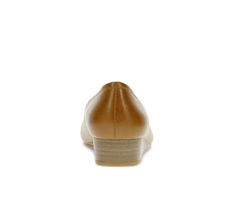 Flats>Baretraps Women's Covette Casual Flats