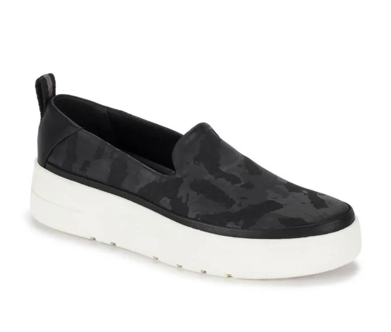 Boat Shoes & Slip-Ons>Baretraps Women's Nevin Slip Ons
