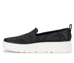 Boat Shoes & Slip-Ons><noscript><img width=