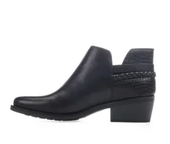 Boots & Booties><noscript><img width=