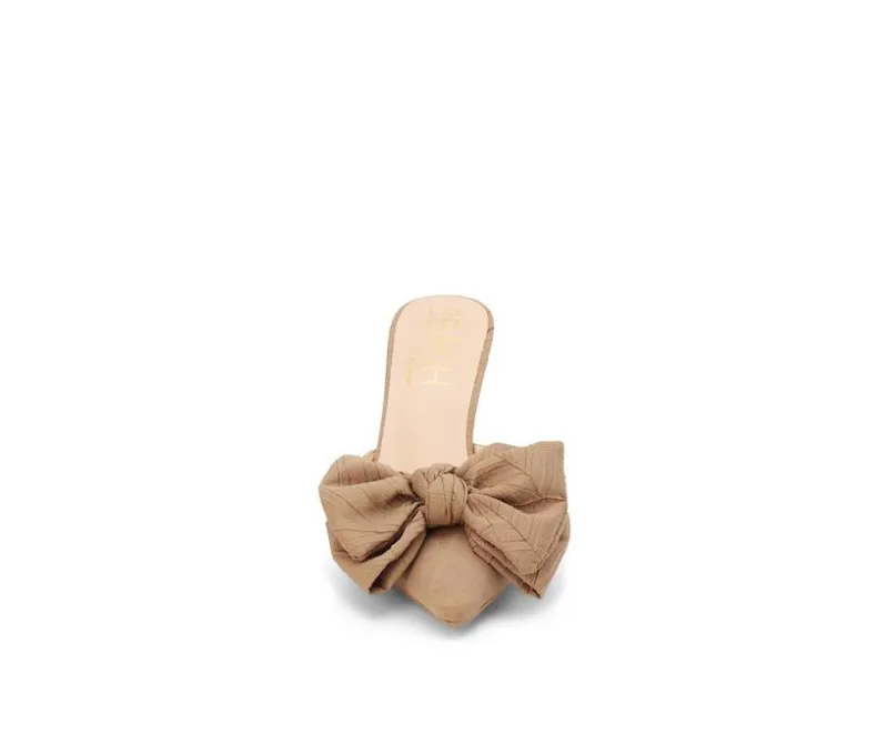 Clogs & Mules>Beach by Matisse Women's Goldie Heeled Mules