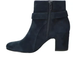 Boots & Booties><noscript><img width=