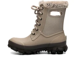 Boots & Booties><noscript><img width=