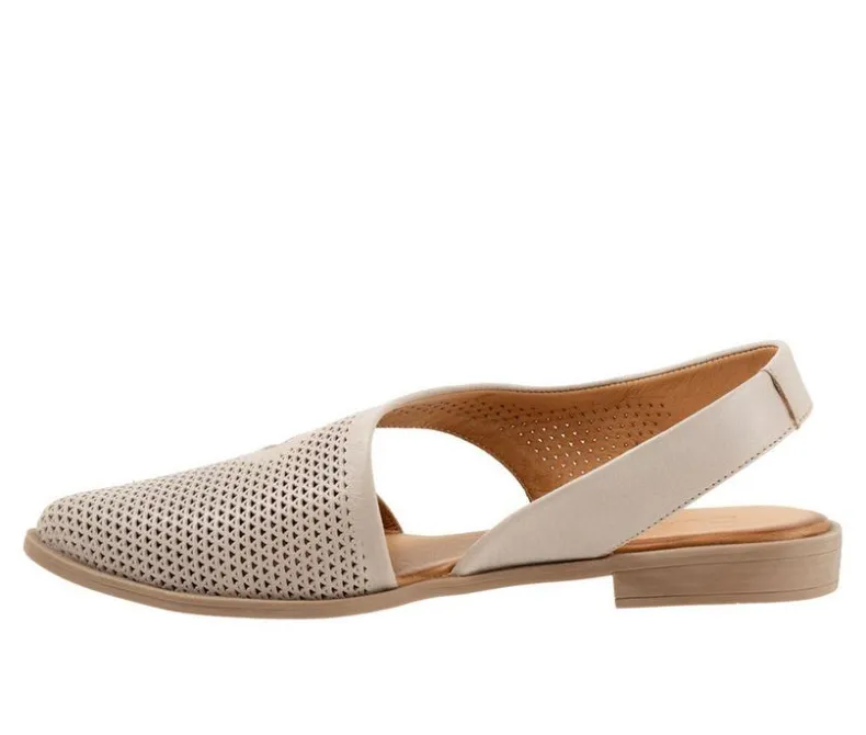 Sandals>Bueno Women's Bianca Perf
