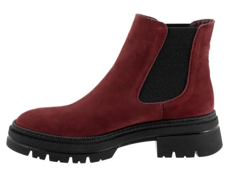 Chelsea>Bueno Women's Darla Chelsea Boots