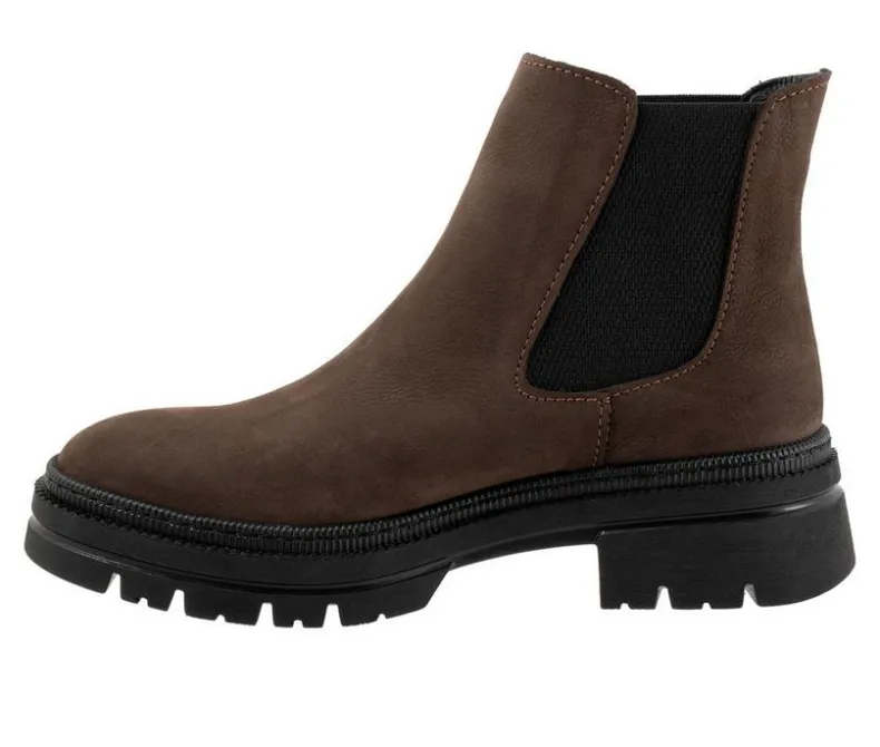 Chelsea>Bueno Women's Darla Chelsea Boots