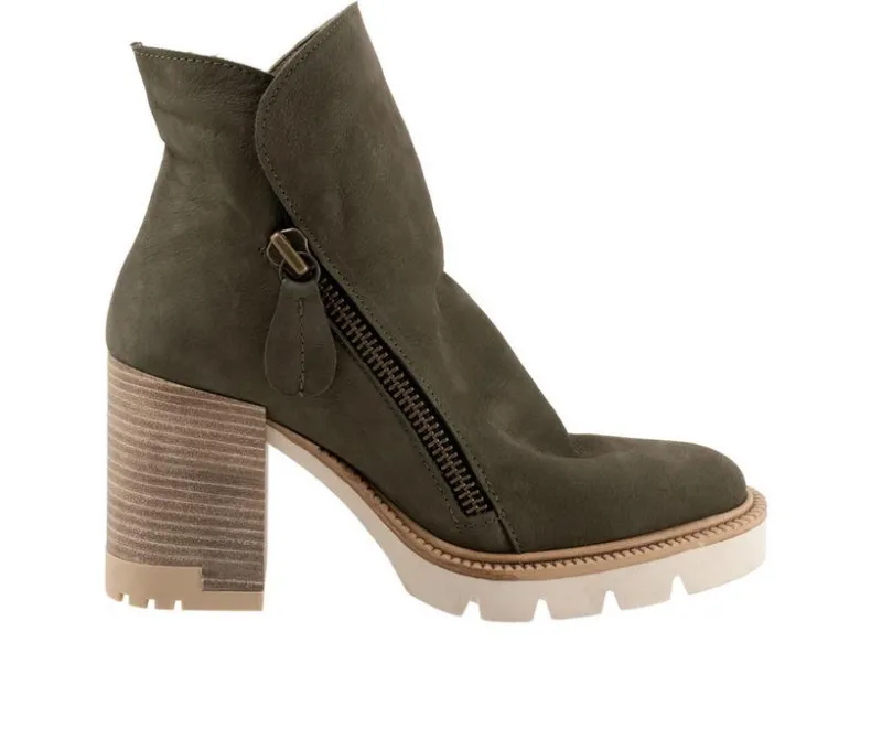 Dress>Bueno Women's Elliott Heeled Booties