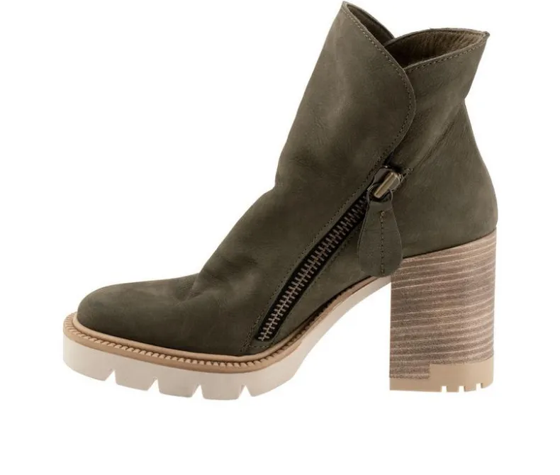 Dress>Bueno Women's Elliott Heeled Booties