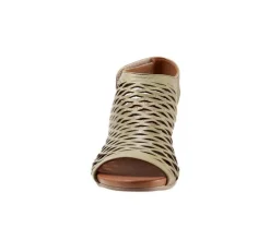Sandals|Pumps & Heels><noscript><img width=