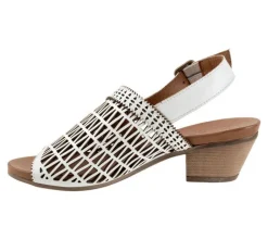 Sandals|Pumps & Heels><noscript><img width=