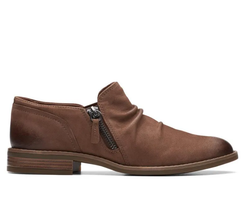 Boots & Booties>Clarks Women's Camzin Pace Low Cut Booties