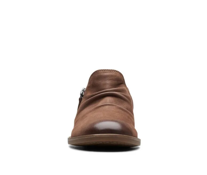Boots & Booties>Clarks Women's Camzin Pace Low Cut Booties