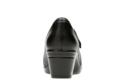 Clogs & Mules><noscript><img width=