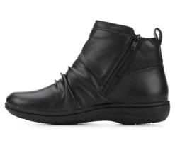 Boots & Booties><noscript><img width=