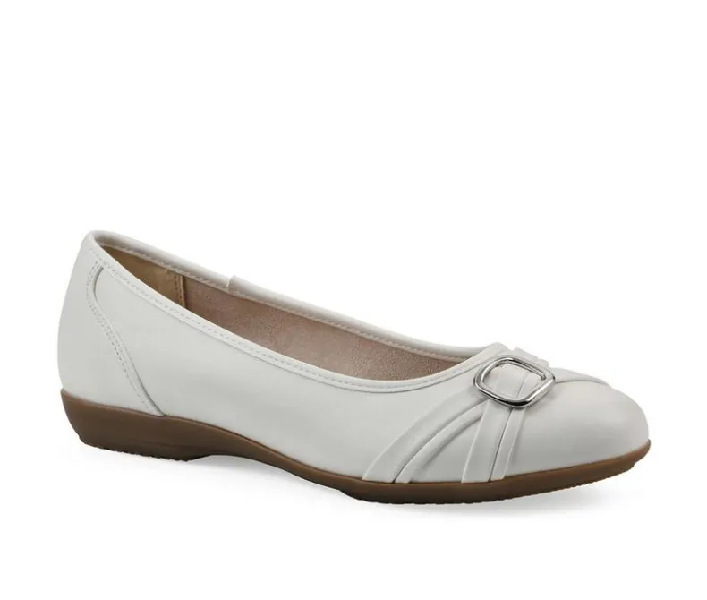 Flats>Cliffs by White Mountain Women's Calming Flats