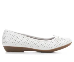 Flats>Cliffs by White Mountain Women's Chelby Flats