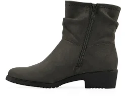 Boots & Booties><noscript><img width=