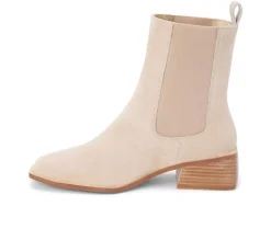 Boots & Booties><noscript><img width=