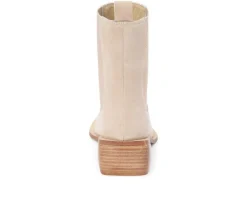 Boots & Booties><noscript><img width=