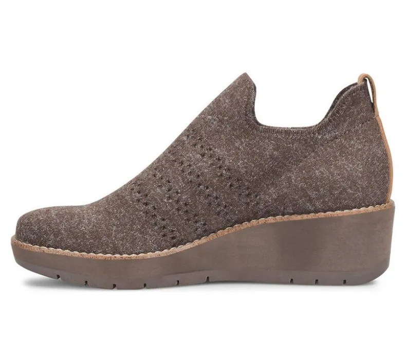 Dress>Comfortiva Women's Fields Wedge Shooties
