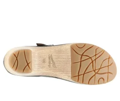 Clogs & Mules><noscript><img width=