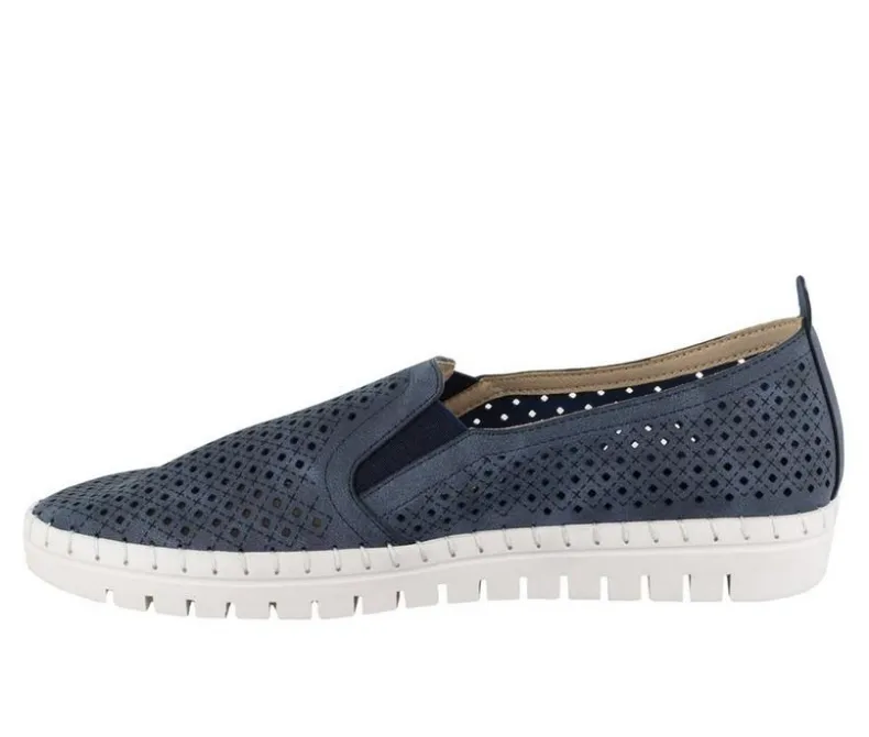 Boat Shoes & Slip-Ons>Easy Street Women's Fresh Slip-On Shoes