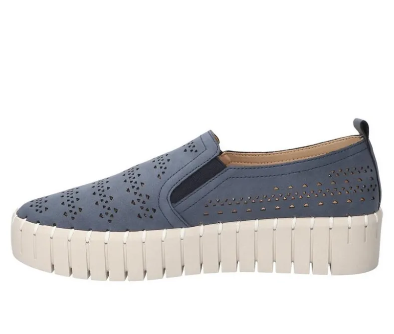 Platform>Easy Street Women's Peppy Sneakers