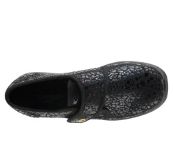 Boat Shoes & Slip-Ons><noscript><img width=