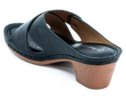 Sandals|Pumps & Heels><noscript><img width=