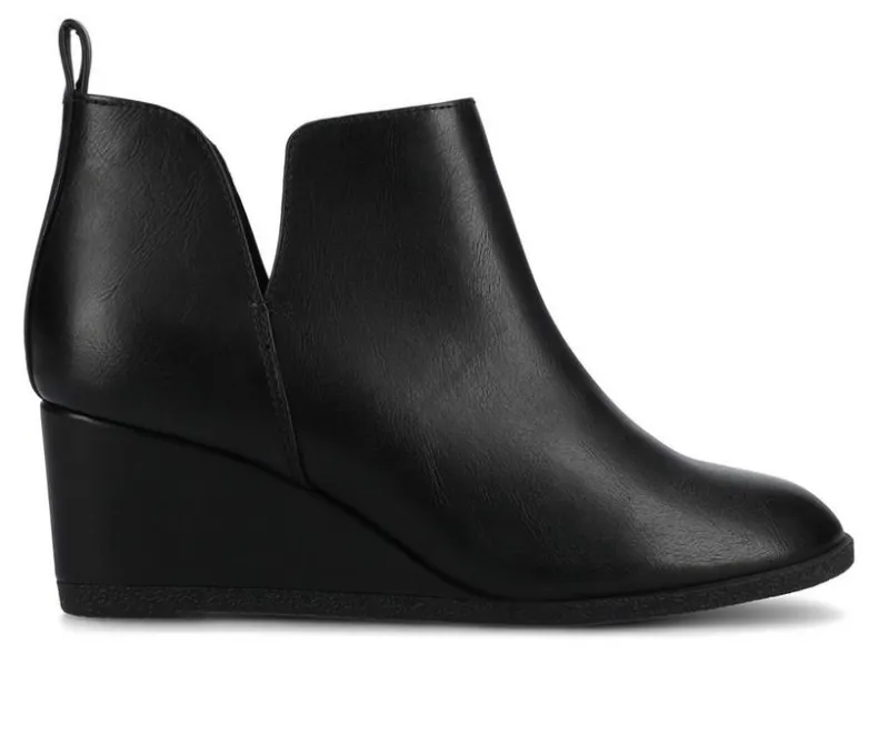 Dress>Journee Collection Women's Mylee Wedge Booties