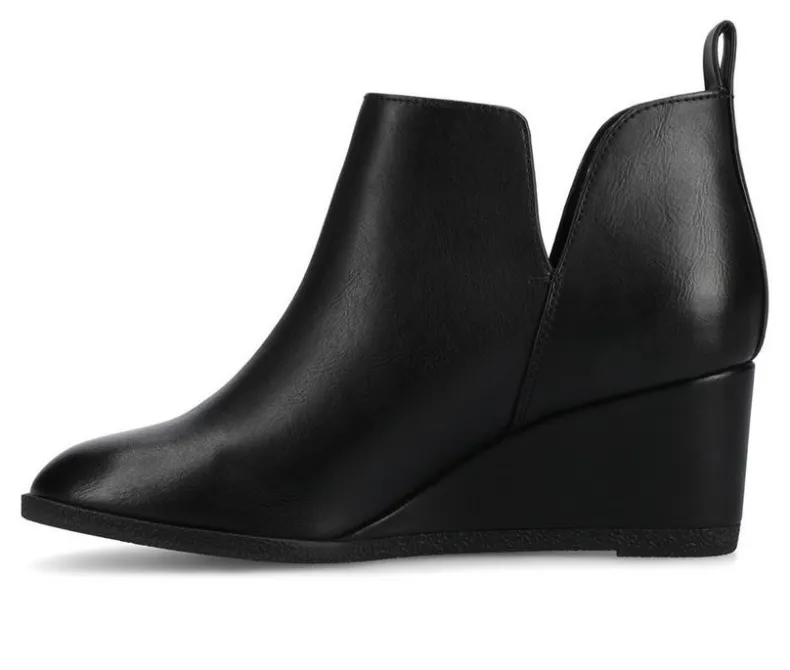 Dress>Journee Collection Women's Mylee Wedge Booties