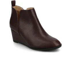 Dress>Journee Collection Women's Mylee Wedge Booties