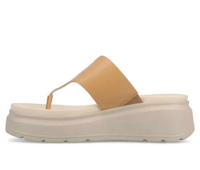 Sandals>Journee Collection Women's Carah Platform Flip-Flops