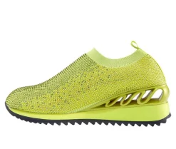 Platform|Athletics & Sneakers><noscript><img width=