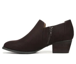 Boots & Booties><noscript><img width=