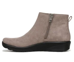 Boots & Booties><noscript><img width=