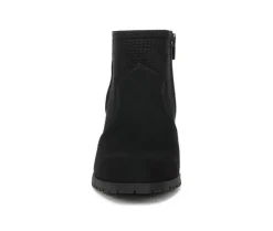Boots & Booties><noscript><img width=