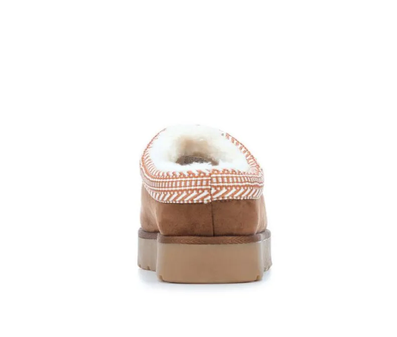 Clogs & Mules>Makalu Women's Amara Slipper Clogs