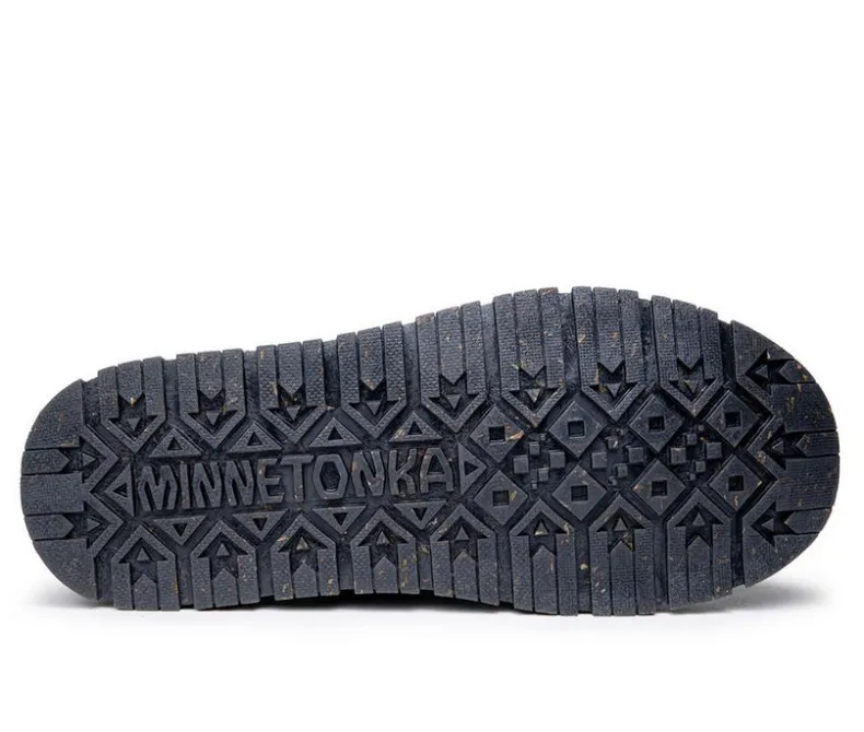 Cozy>Minnetonka Women's Norean Booties