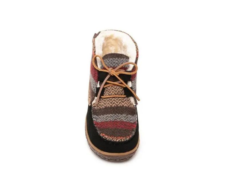 Cozy>Minnetonka Women's Torrey Winter Booties