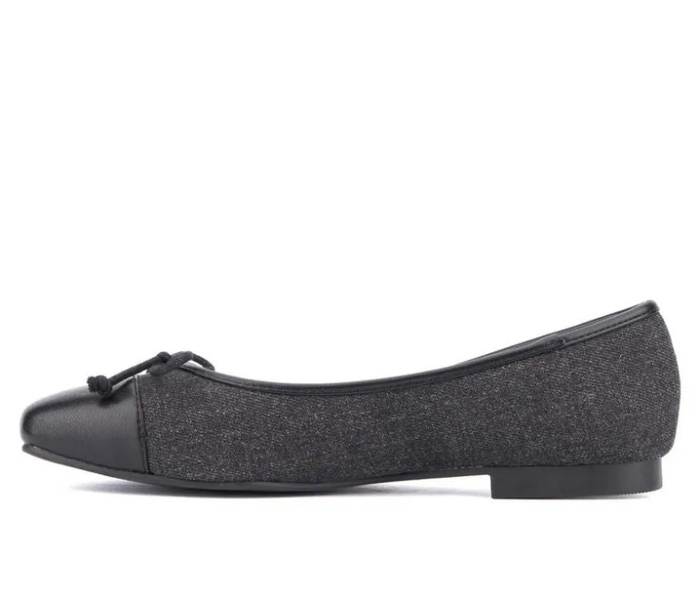 Flats>New York and Company Women's Patricia Flats