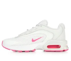 Fashion & Lifestyle|Athletics & Sneakers><noscript><img width=