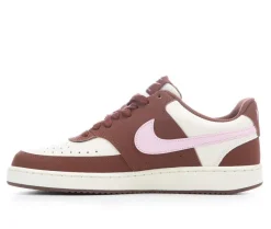 Fashion & Lifestyle|Athletics & Sneakers><noscript><img width=