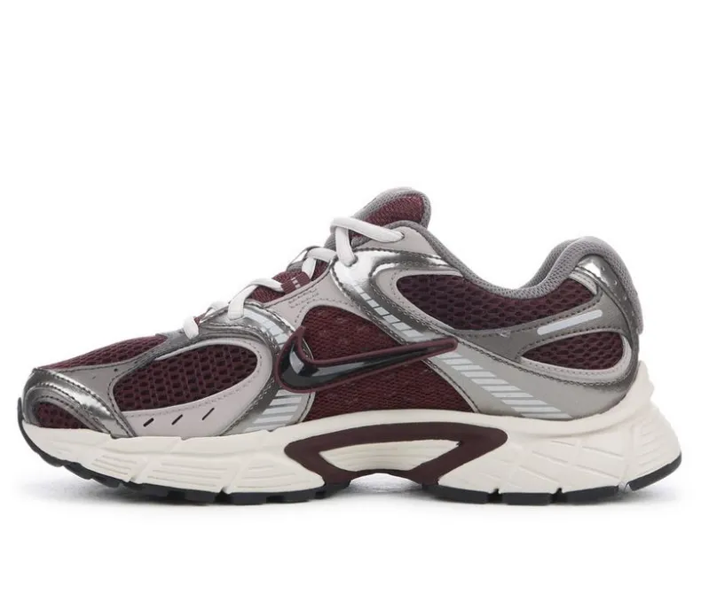 Running|Fashion & Lifestyle>Nike Women's V5 RNR Sneakers