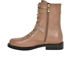Lace Up><noscript><img width=