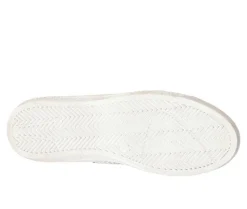 High Top><noscript><img width=